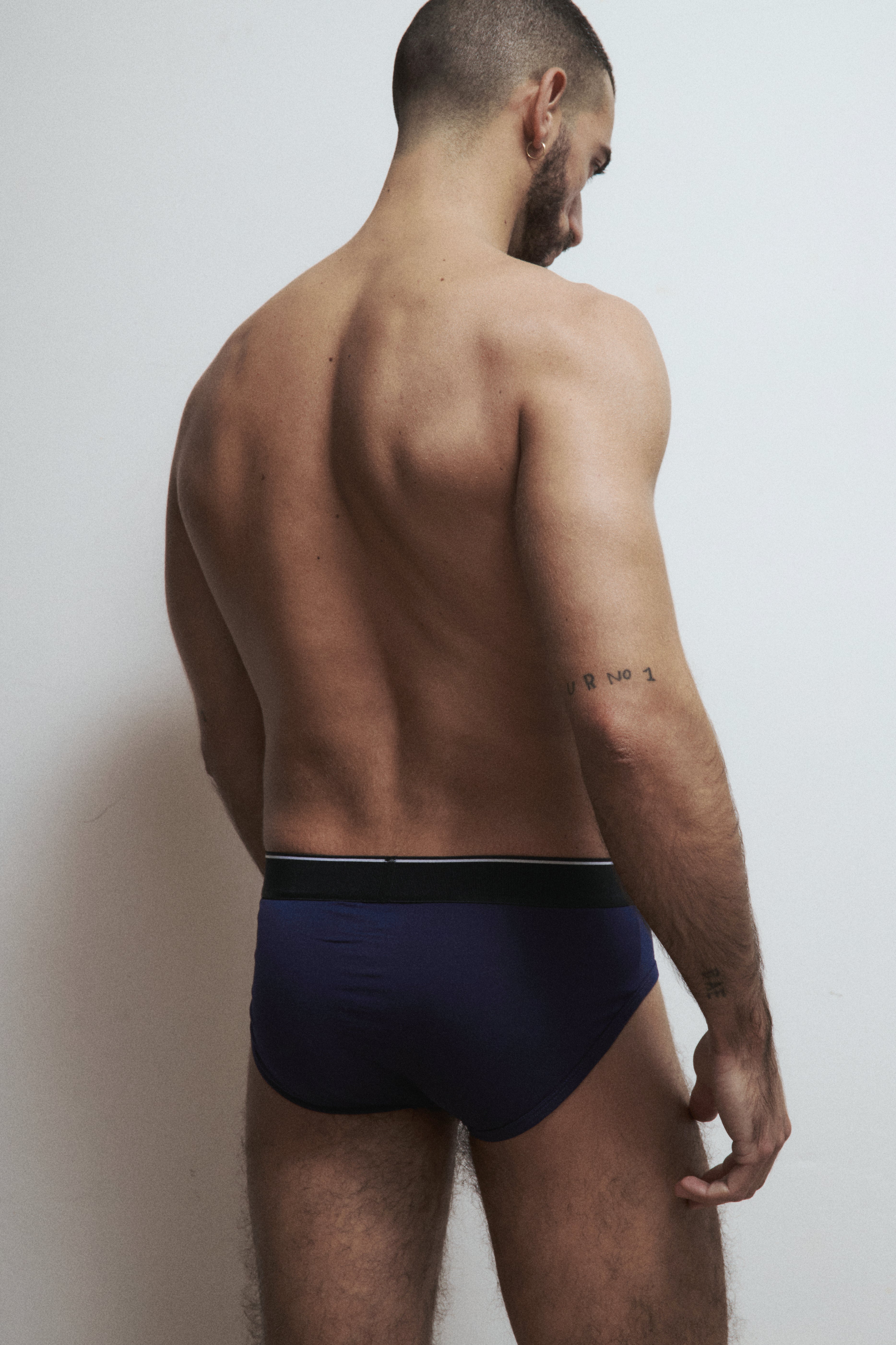 Brief